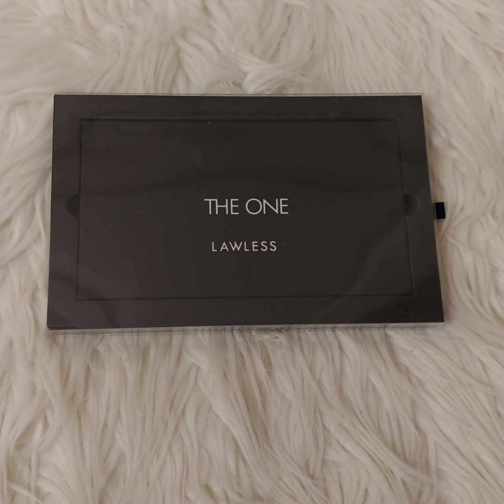🖤FIRM! NWT LAWLESS THE ONE EYESHADOW PALETTE